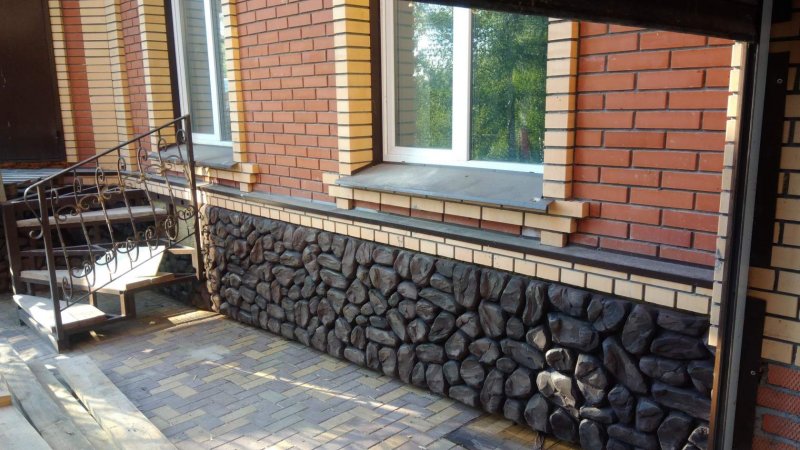 Уличная отделка цоколя