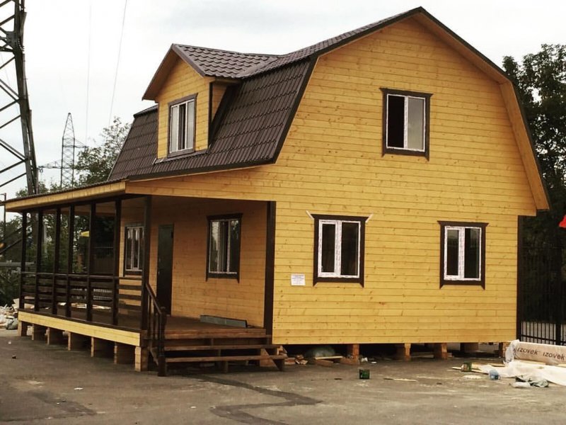 Красивые сборно щитовой дом