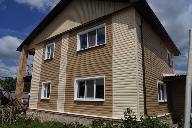Сайдинг Docke Blockhouse сливки