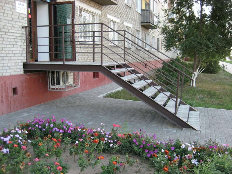 Уличные лестницы