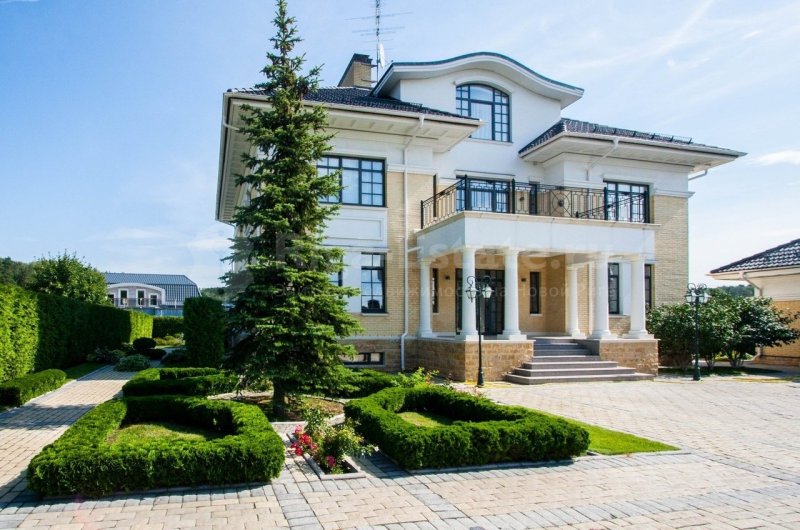 Особняки на Рублевке