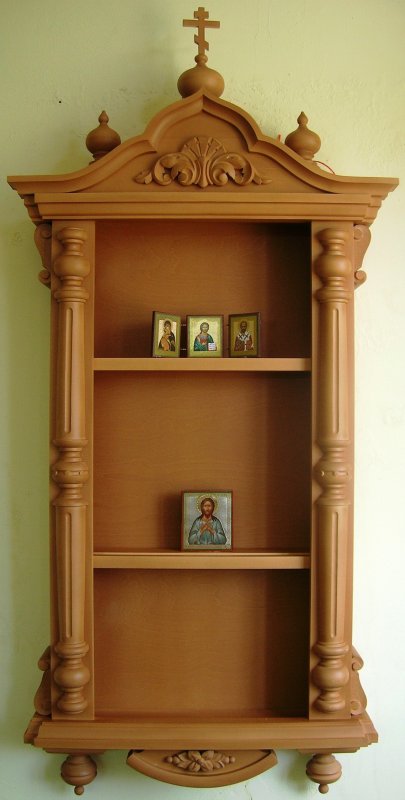 Киоты угловые настенные