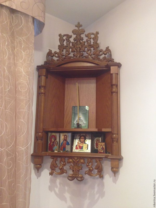 Полка угловая иконостас