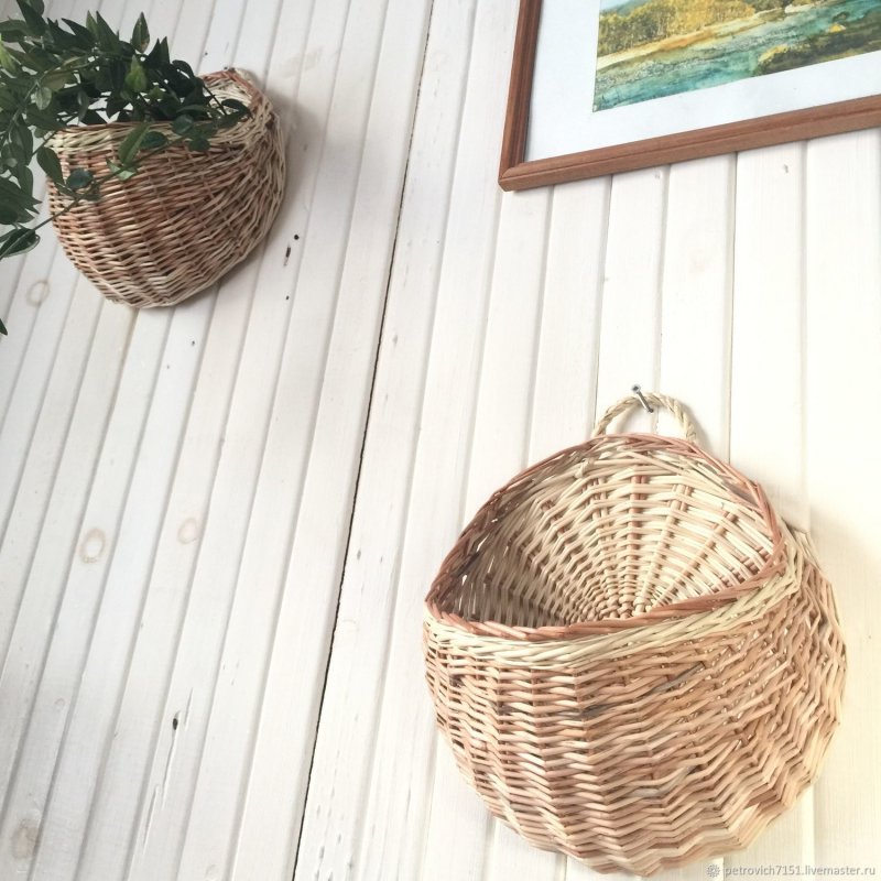 Плетеные корзинки настенные