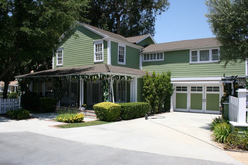 Wisteria Lane Wiki