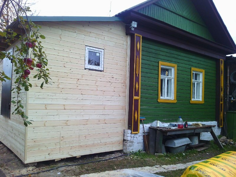 Пристройка к старому дому