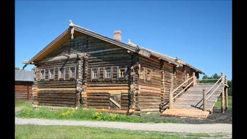 Дом с подклетью