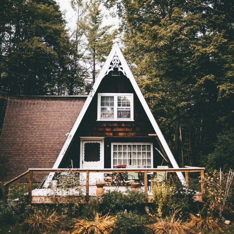 А-образный дом. A-frame. Дом шалаш.