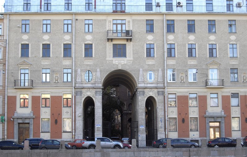 Толстовский дом ул Рубинштейна д 15-17