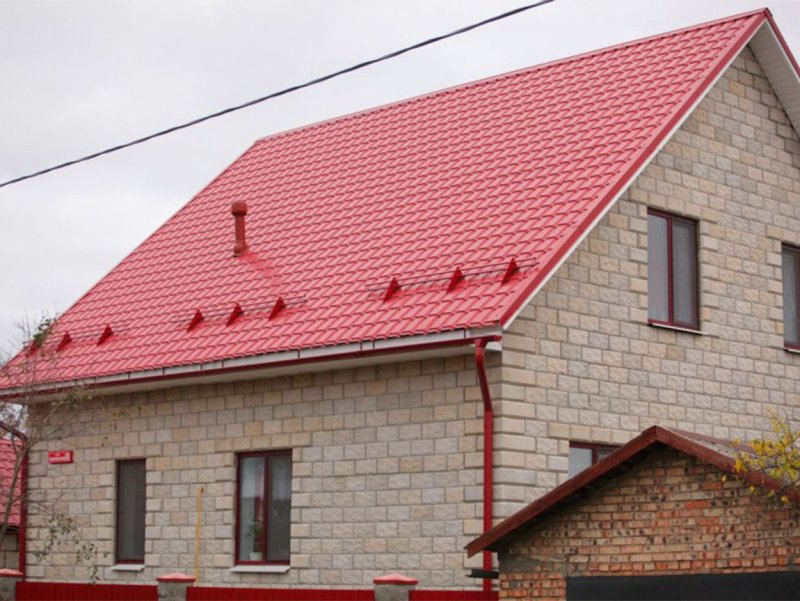 Металлочерепица цвета RAL 3011