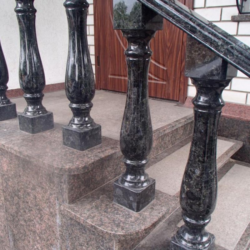 Перила из гранита