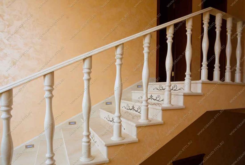 Балясины из мрамора