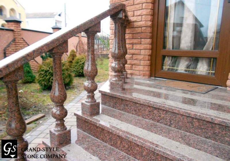 Межиричский гранит ступени