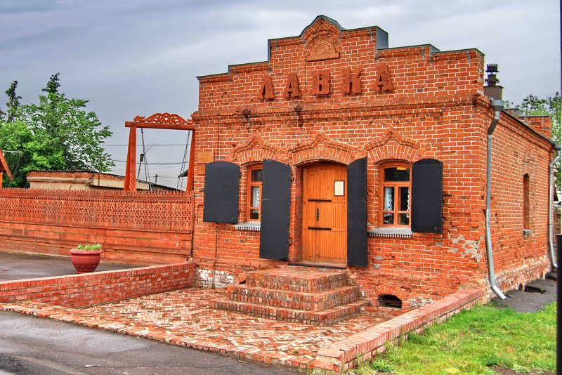 Старый кирпичный Купеческий дом