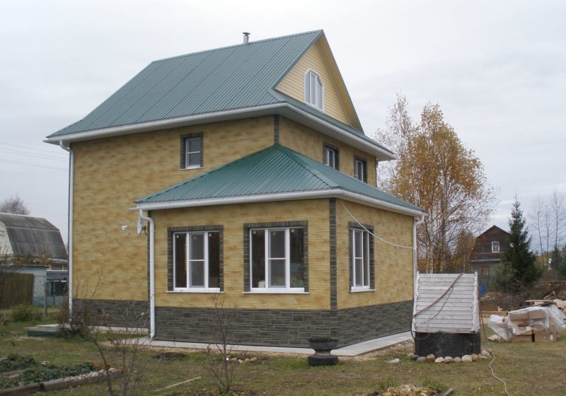 Фасадные панели под зеленую крышу