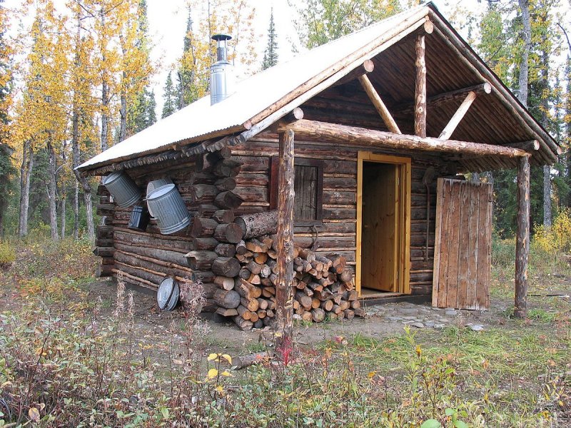 Маленький домик охотника