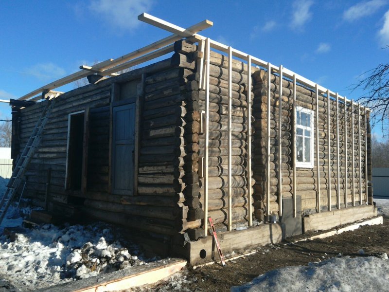 Реконструкция старых домов в деревне