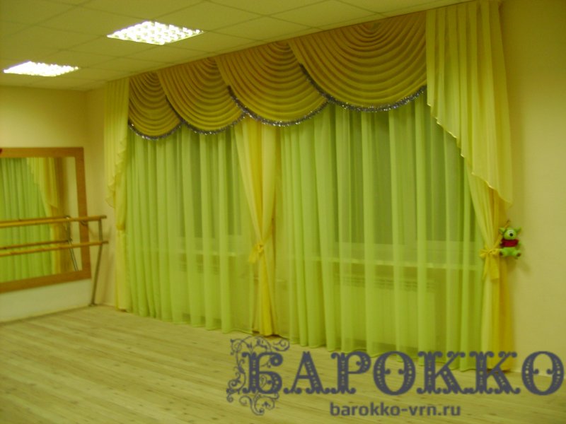 Шторы для актового зала в детском саду