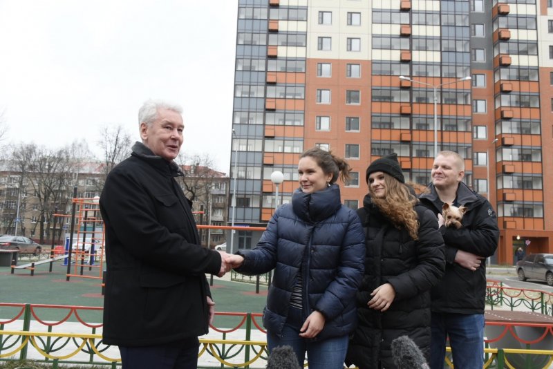 Собянин реновация прикол
