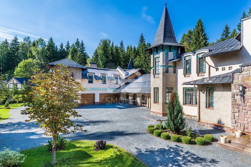 Дом Михалкова на Николиной горе фото