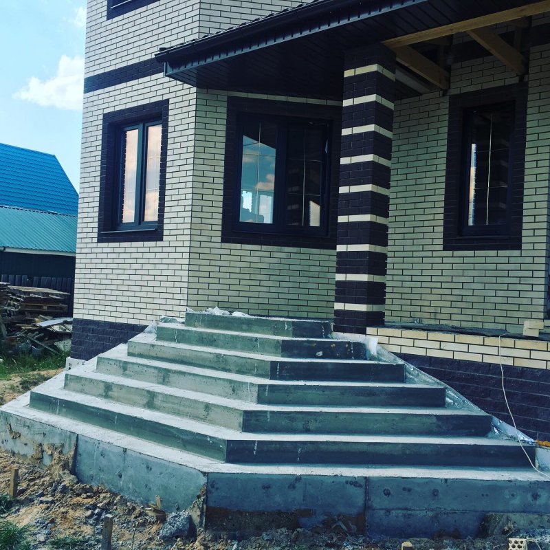 Пристрой из керамзитобетонных блоков