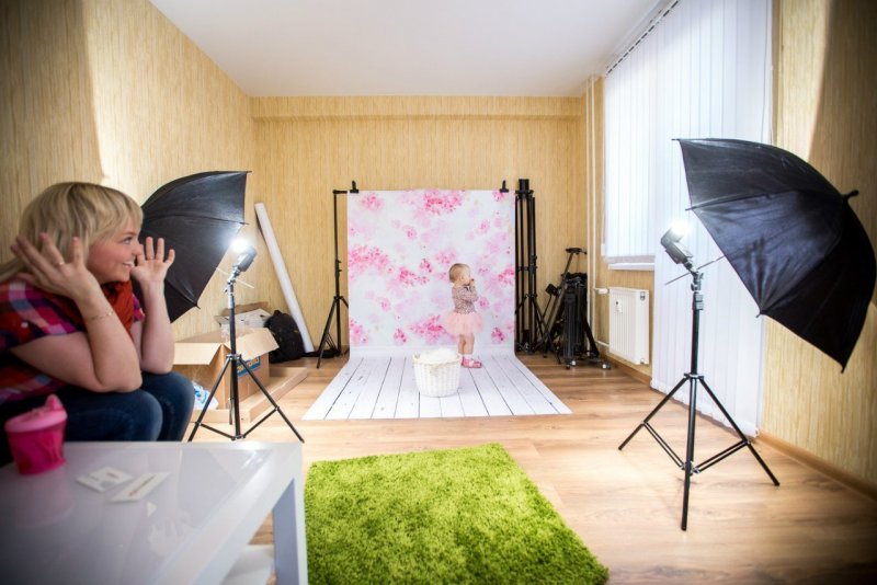 Малыш в фотостудии