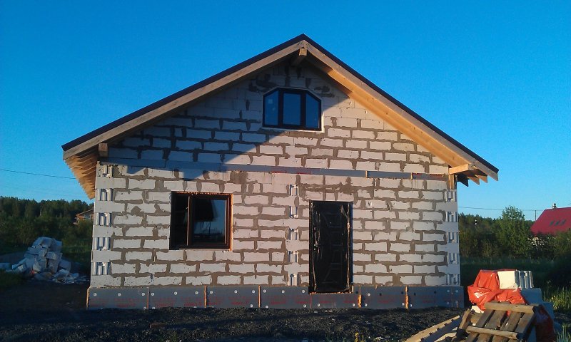 Баня с мансардой из пеноблоков