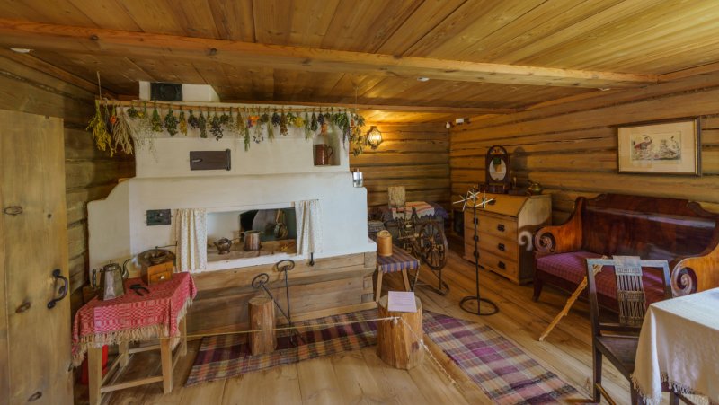Русская изба внутри