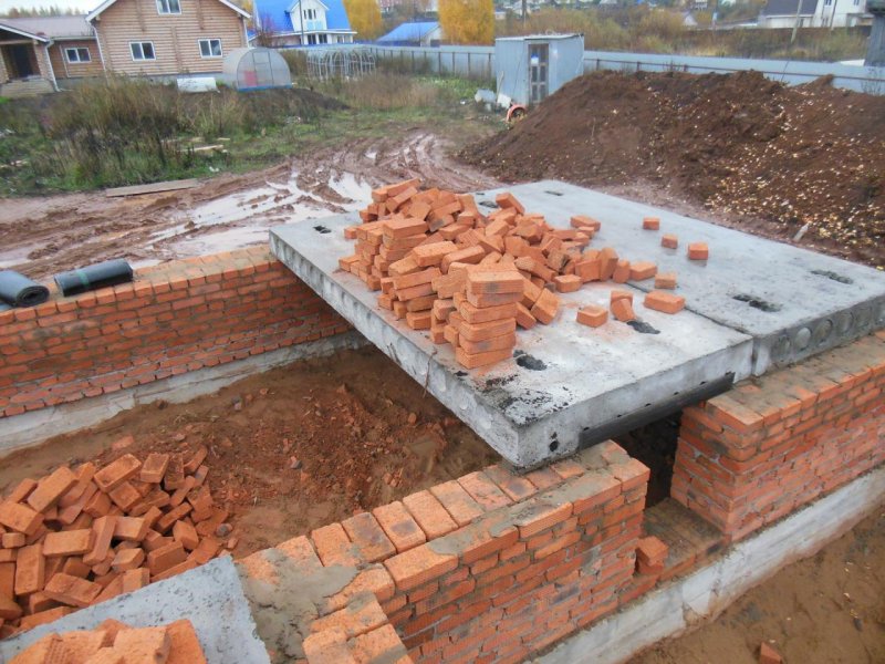 Плиты перекрытия на цоколь