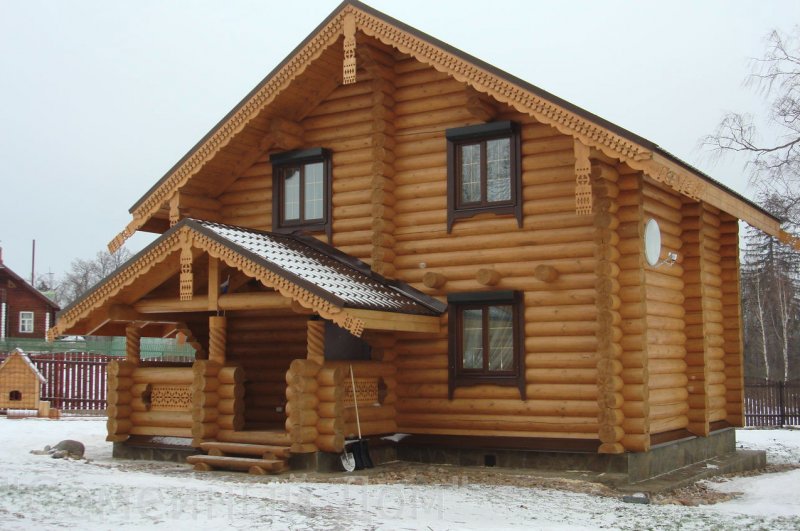 Срубы домов из бревна