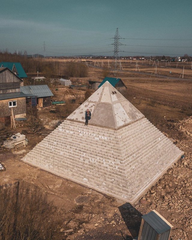 Дом пирамида (74 фото)