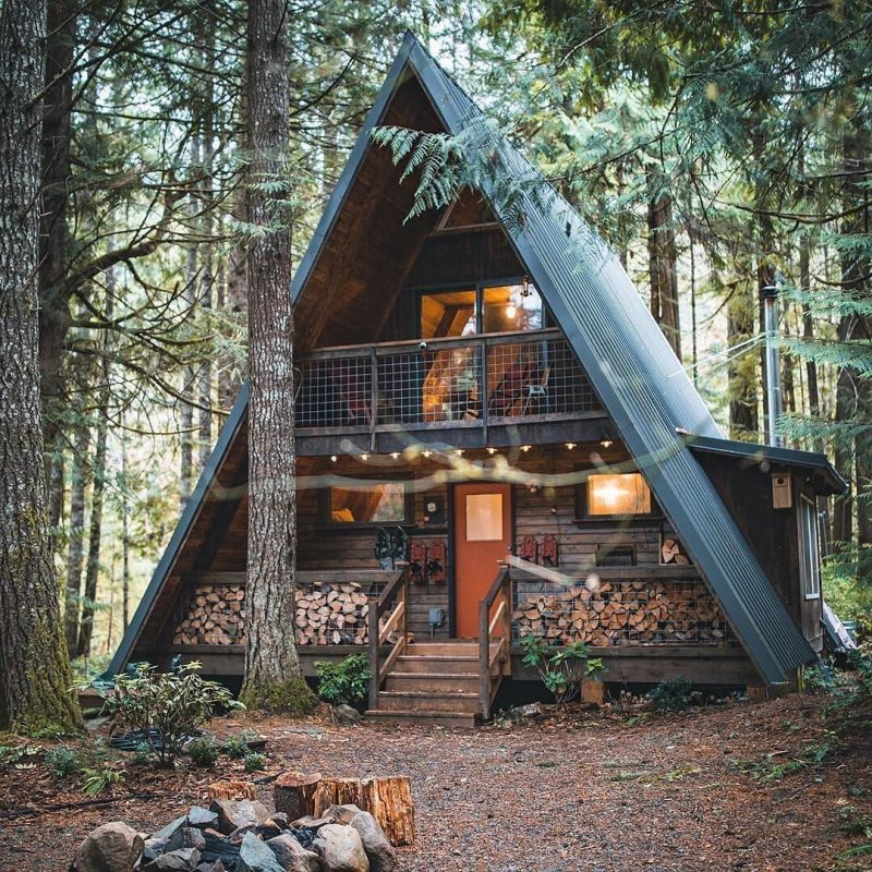 А-образный дом. A-frame. Дом шалаш.