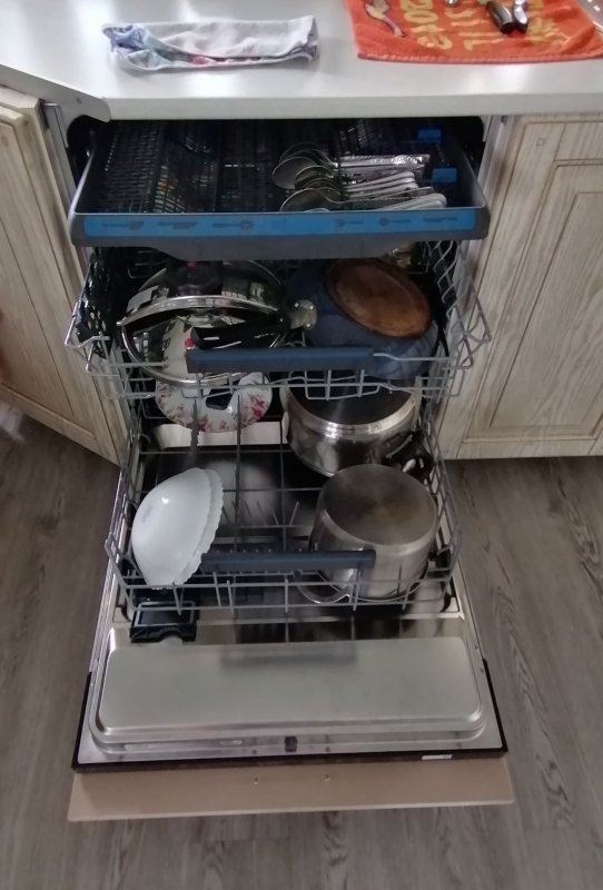 Посудомоечная машина полноразмерная Electrolux ees 948300 l