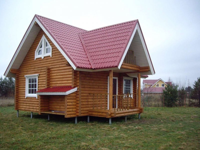 Щитовой дом на сваях