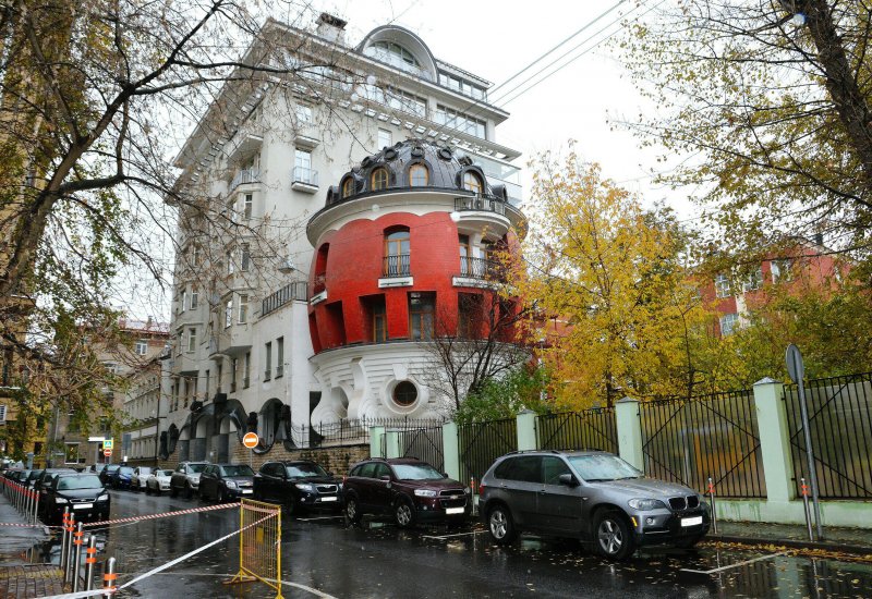 Дом-яйцо в Москве на улице Машкова