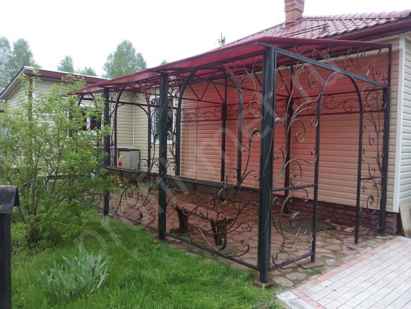Кованые беседки пристроенные к дому