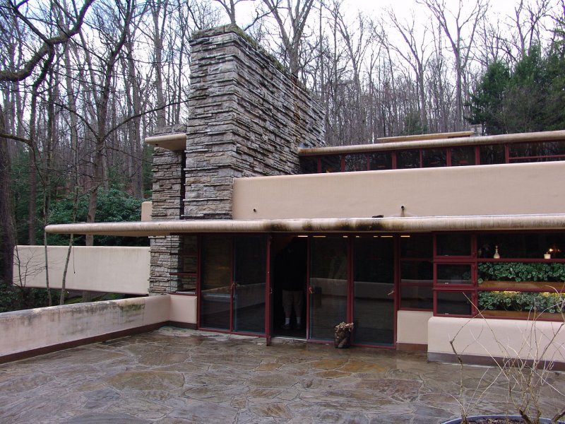 Frank Lloyd Wright Exterior