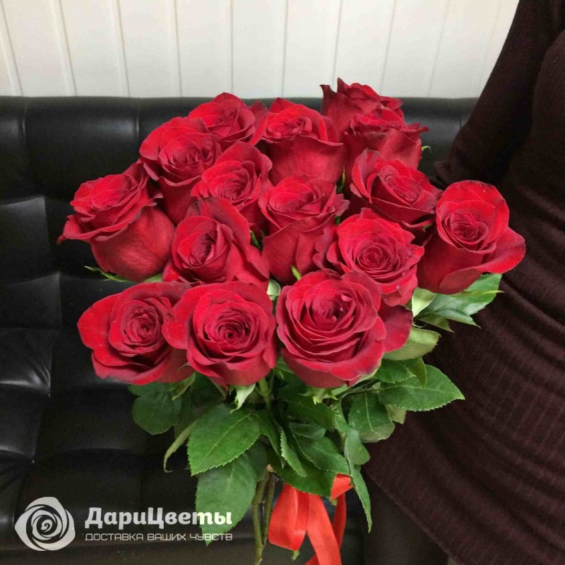 Букет красных роз 9 штук домашние условия