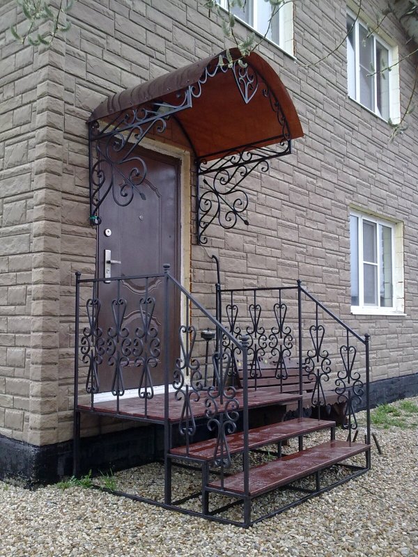 Кованое крыльцо для частного