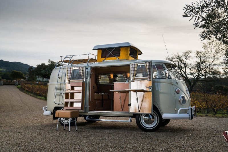 Volkswagen Transporter t1 дом на колесах