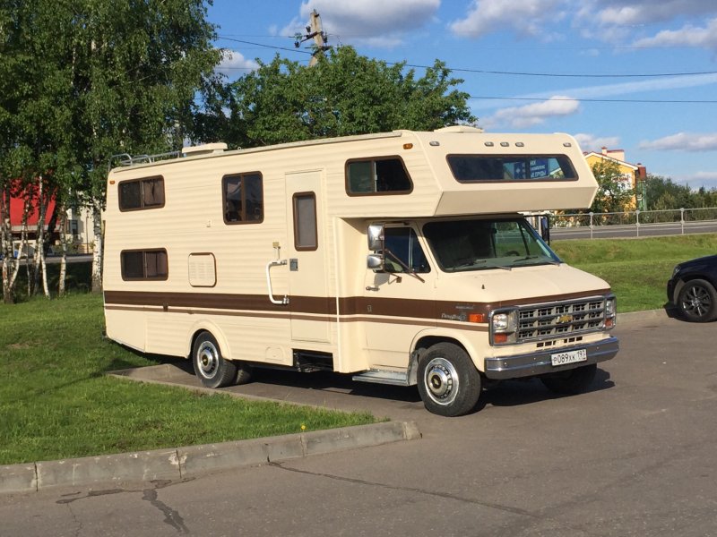 Chevrolet Camper van