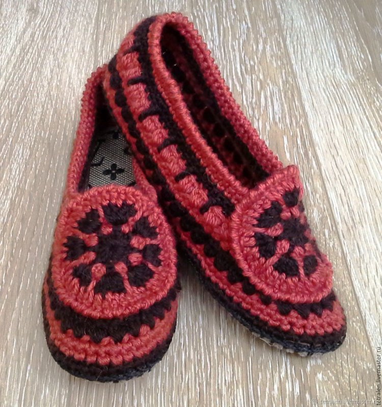 Вязаные тапочки