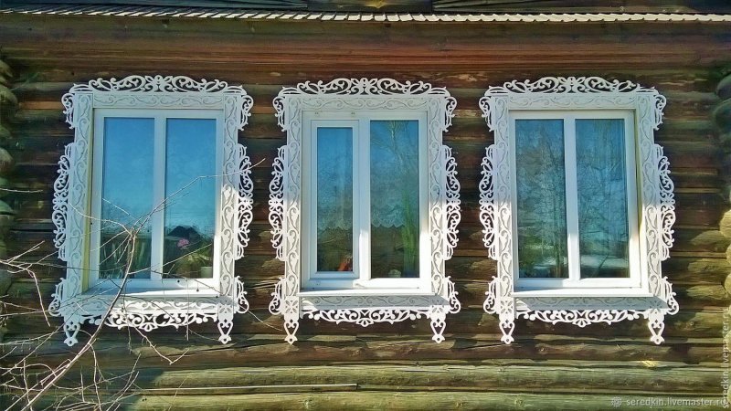 Прорезные наличники на окна