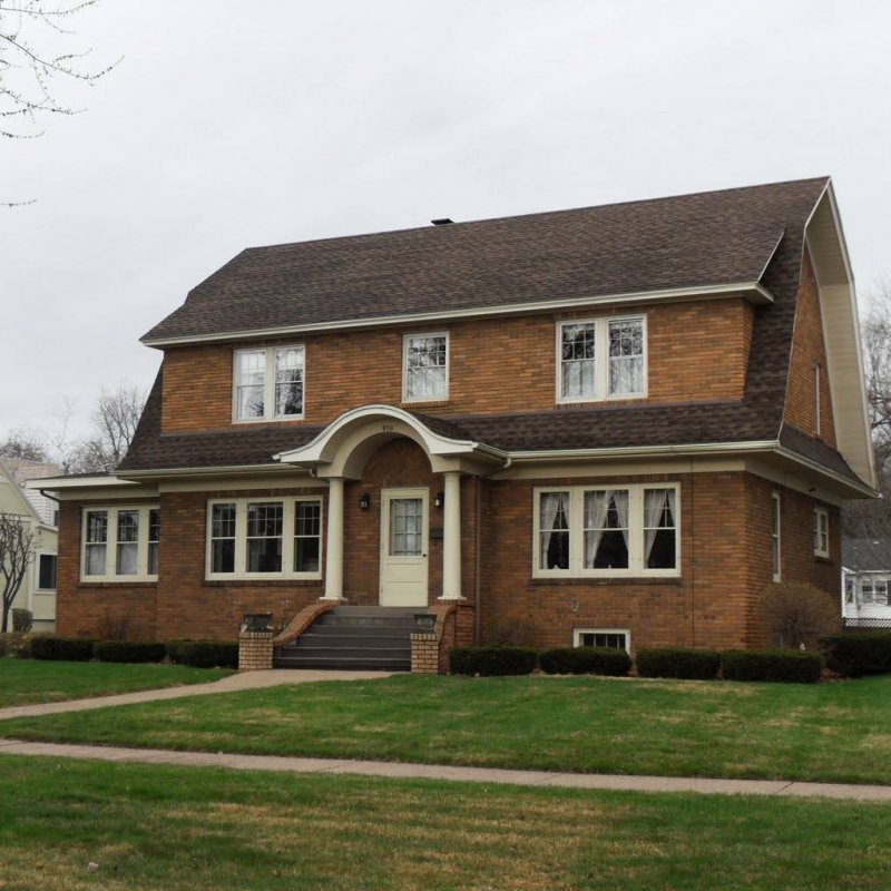 Colonial Revival House