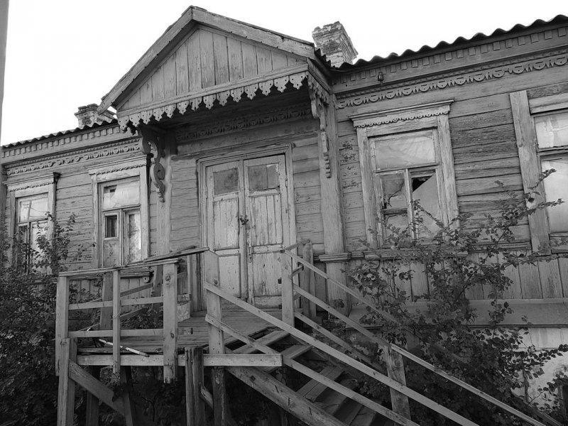 Старое крыльцо