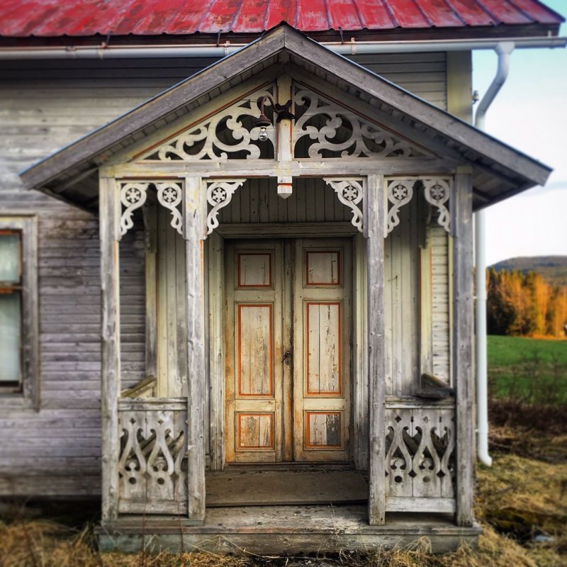 Крыльцо избы