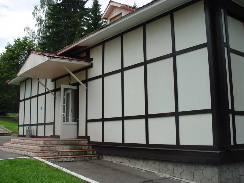 Сэндвич панели дом