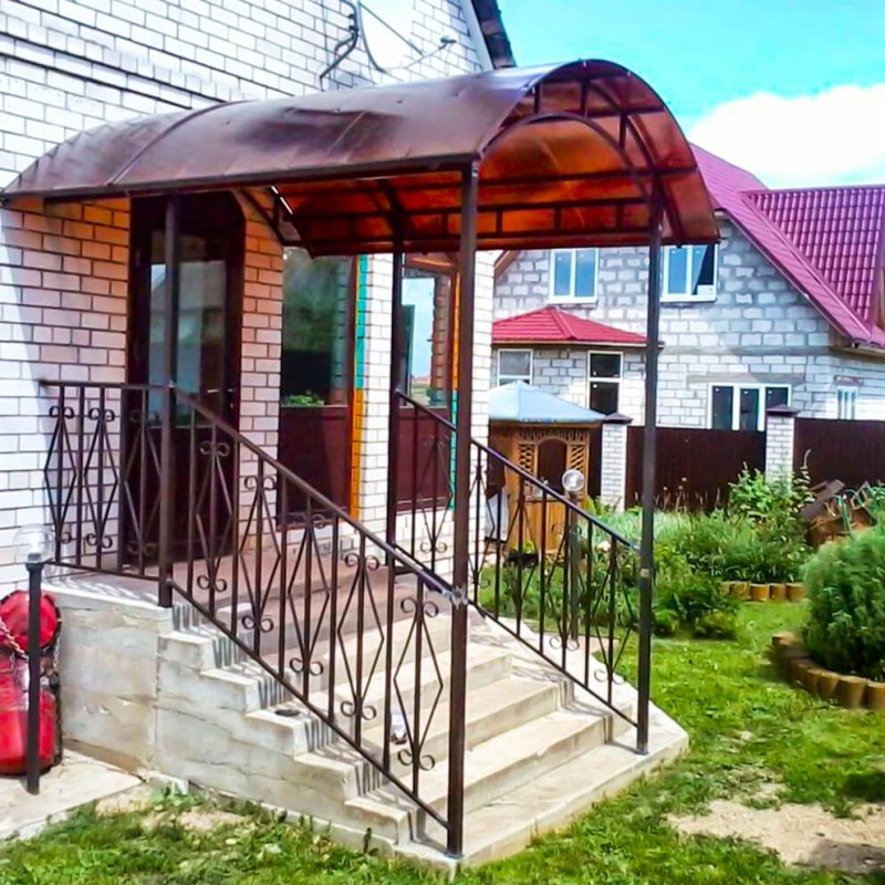 Крыша крыльца из поликарбоната