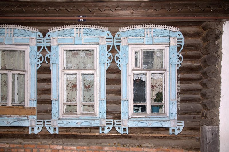 Пластиковые окна в деревянном д