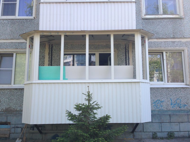 Лоджия на 1 этаже